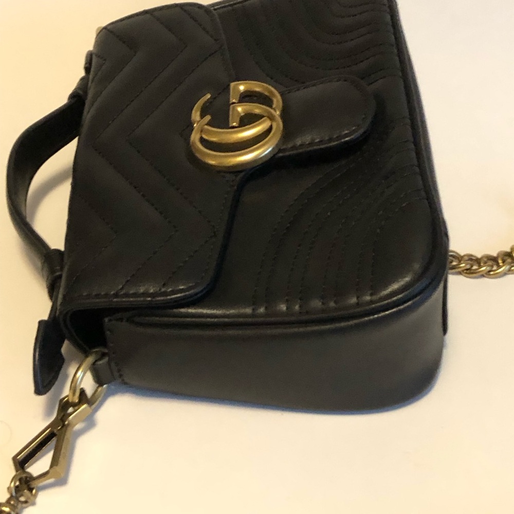 GUCCI Black Authentic Leather  Bag With Original Detachable Strap Like New - Picture 6 of 16
